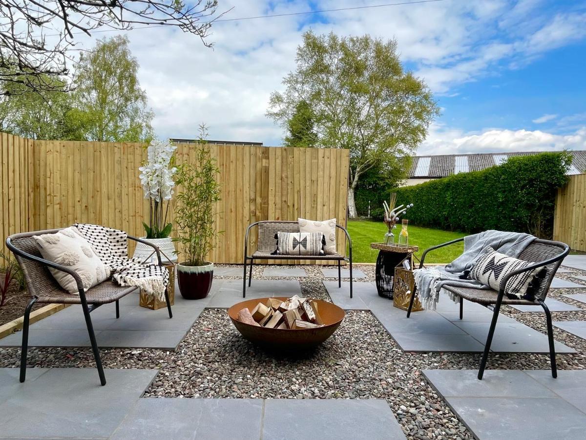 Stylish & Chic Central Apartment With Hot Tub Perth Exterior foto